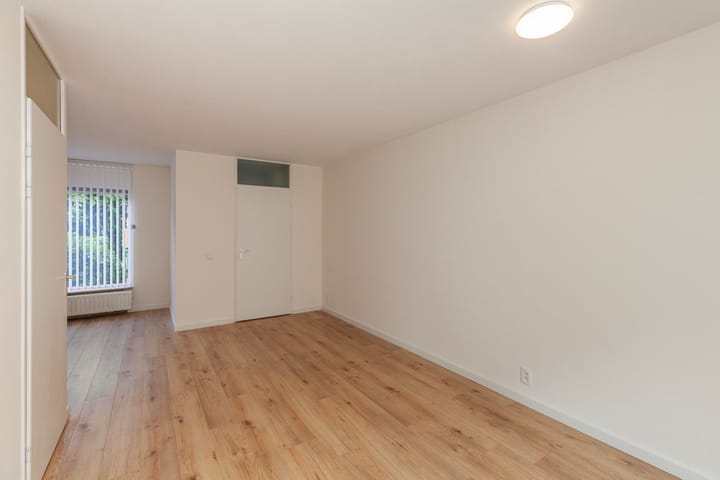 Photo 3 of Tjalkwerf 15