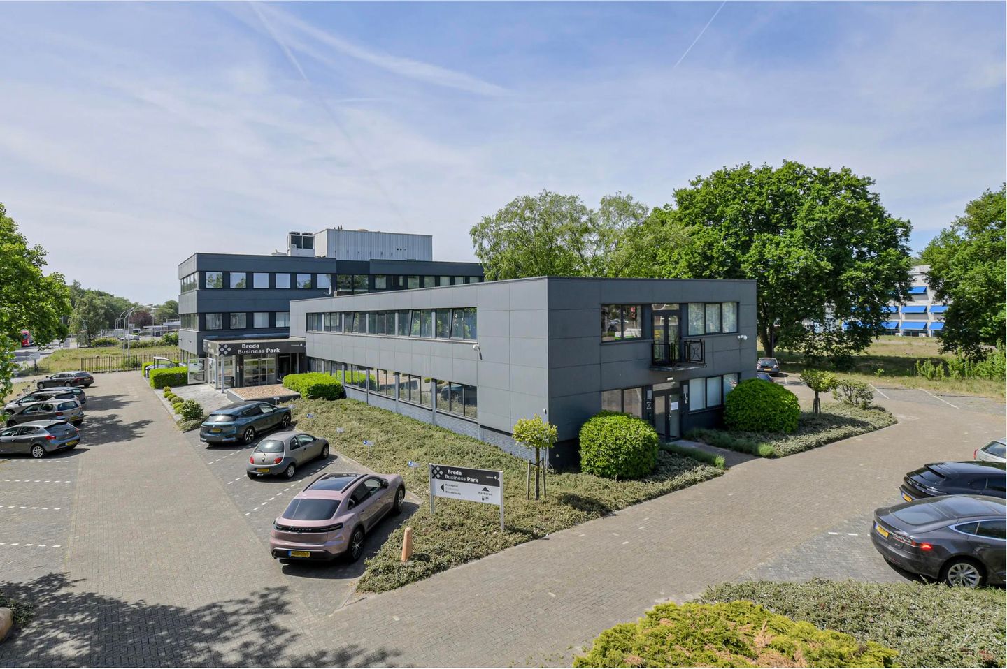 View photo 2 of Lijndonk 4