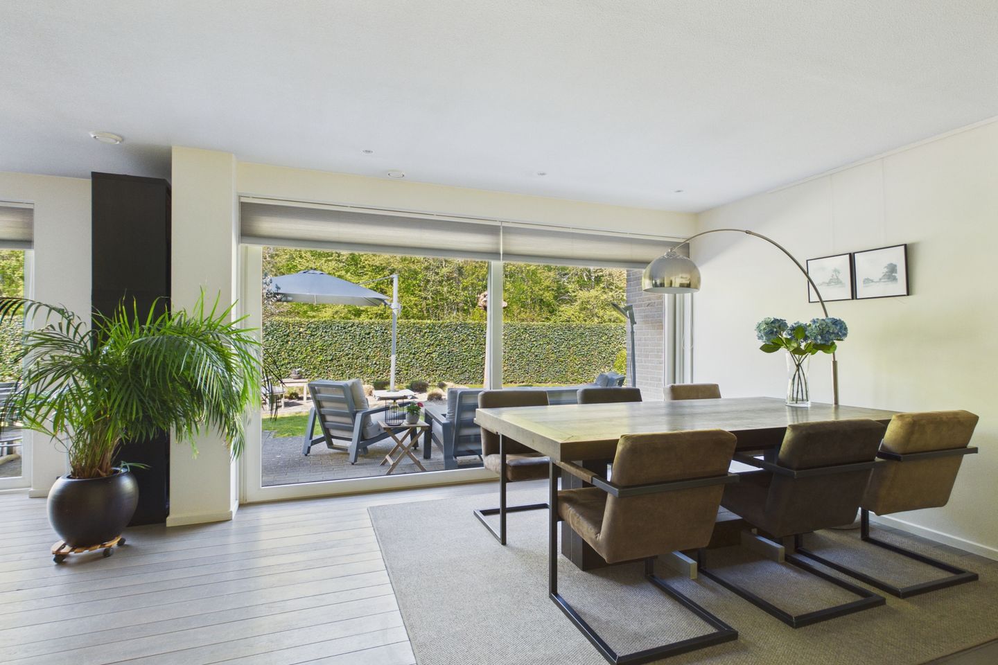 Foto 5 van van Riebeecklaan 5