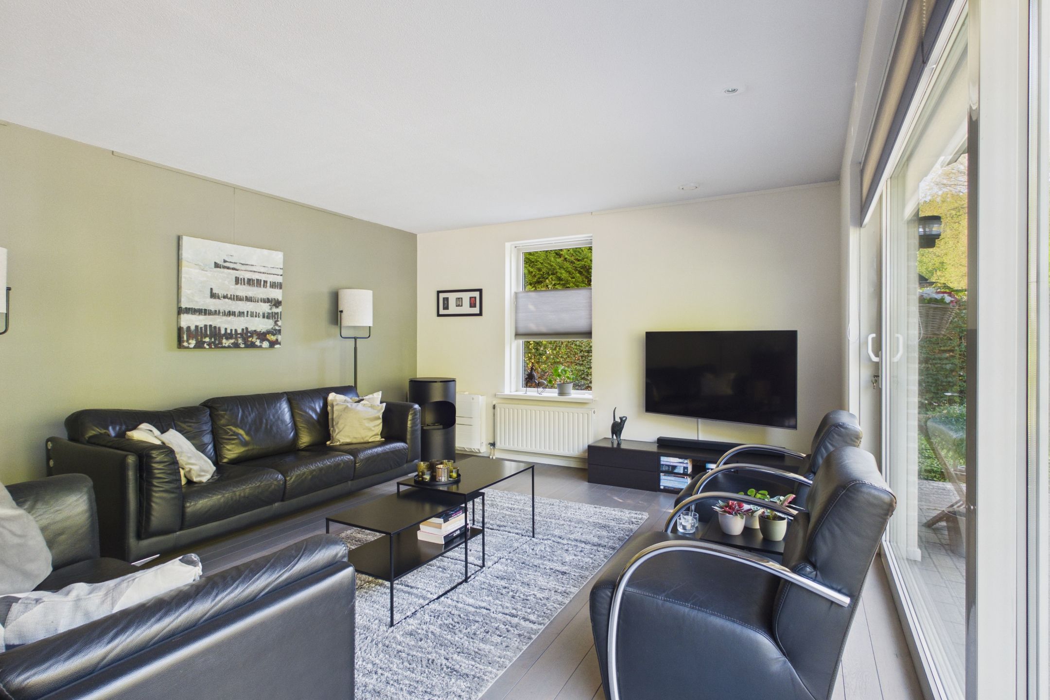 Foto 15 van van Riebeecklaan 5