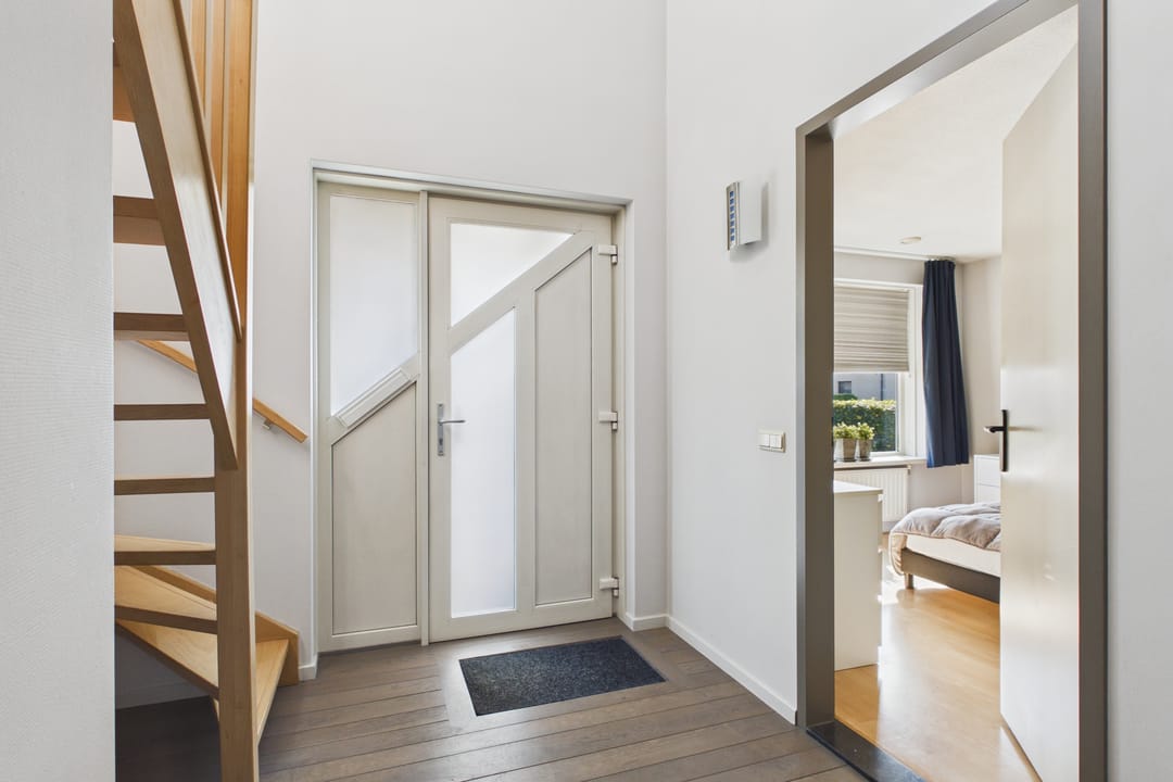 Foto 22 van van Riebeecklaan 5