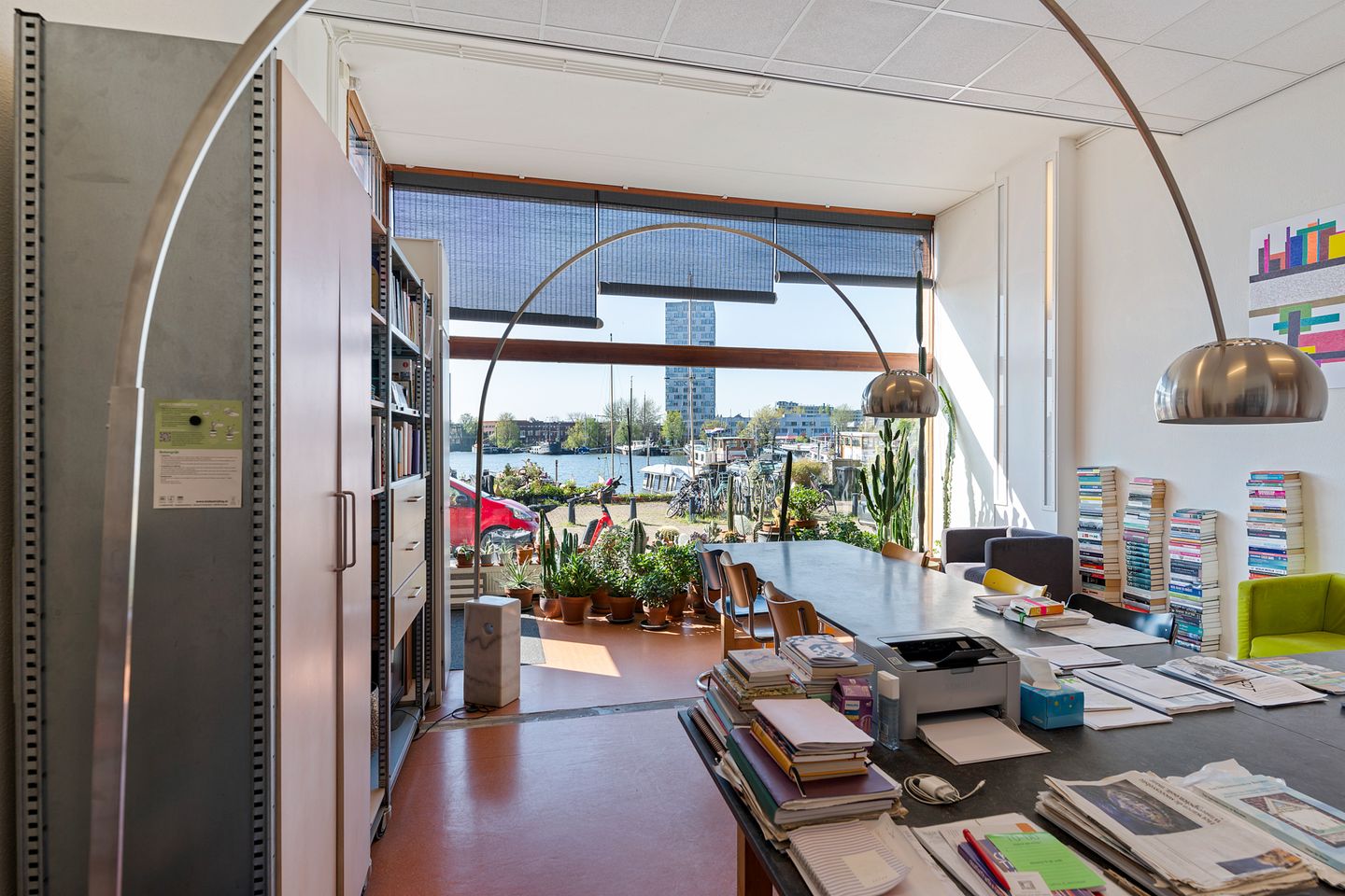 View photo 2 of Levantkade 105