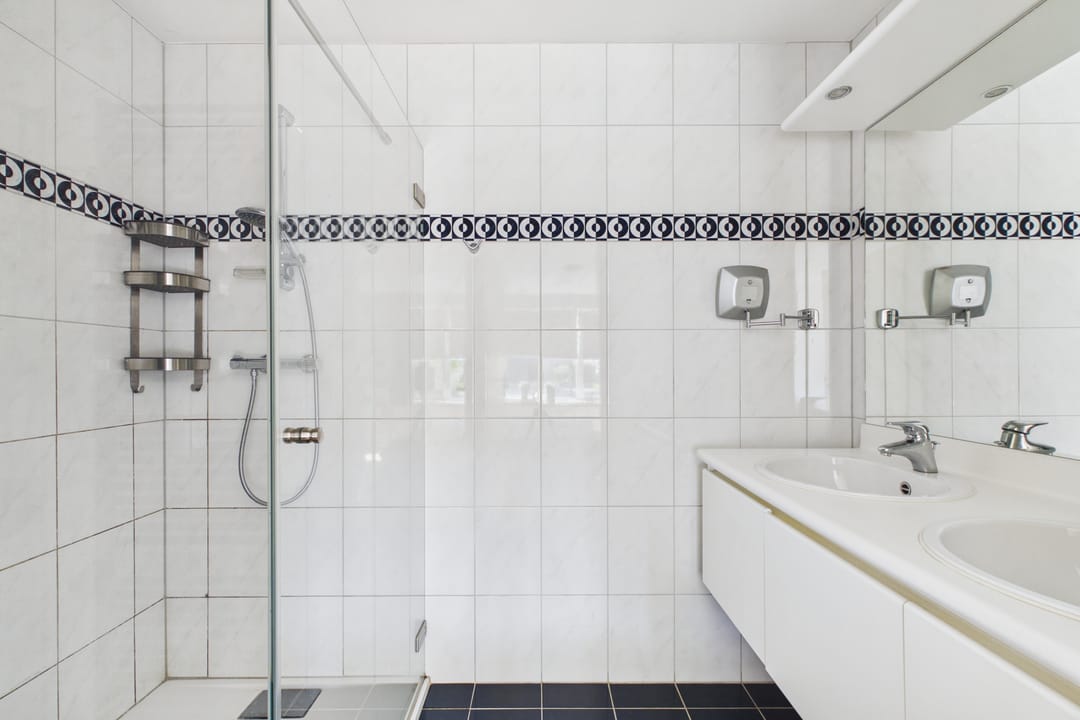 Foto 26 van van Riebeecklaan 5