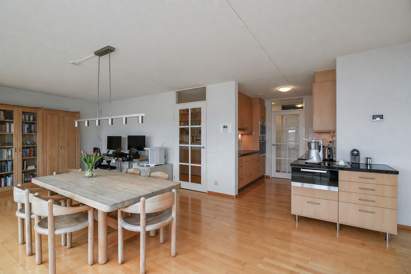 Foto 14 van Cornelis Outshoornplaats 44