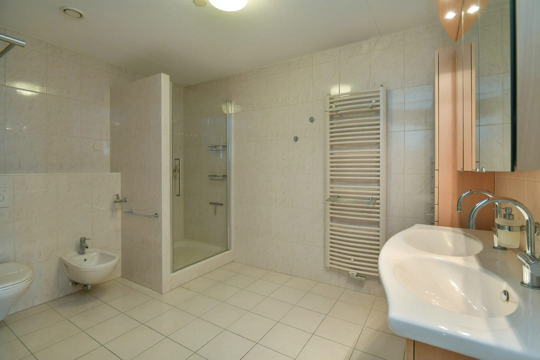 Foto 28 van Cornelis Outshoornplaats 44