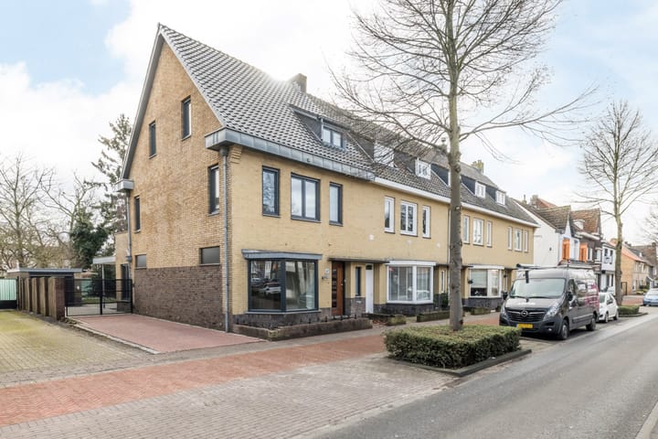 Foto 2 van Rijksweg Zuid 107