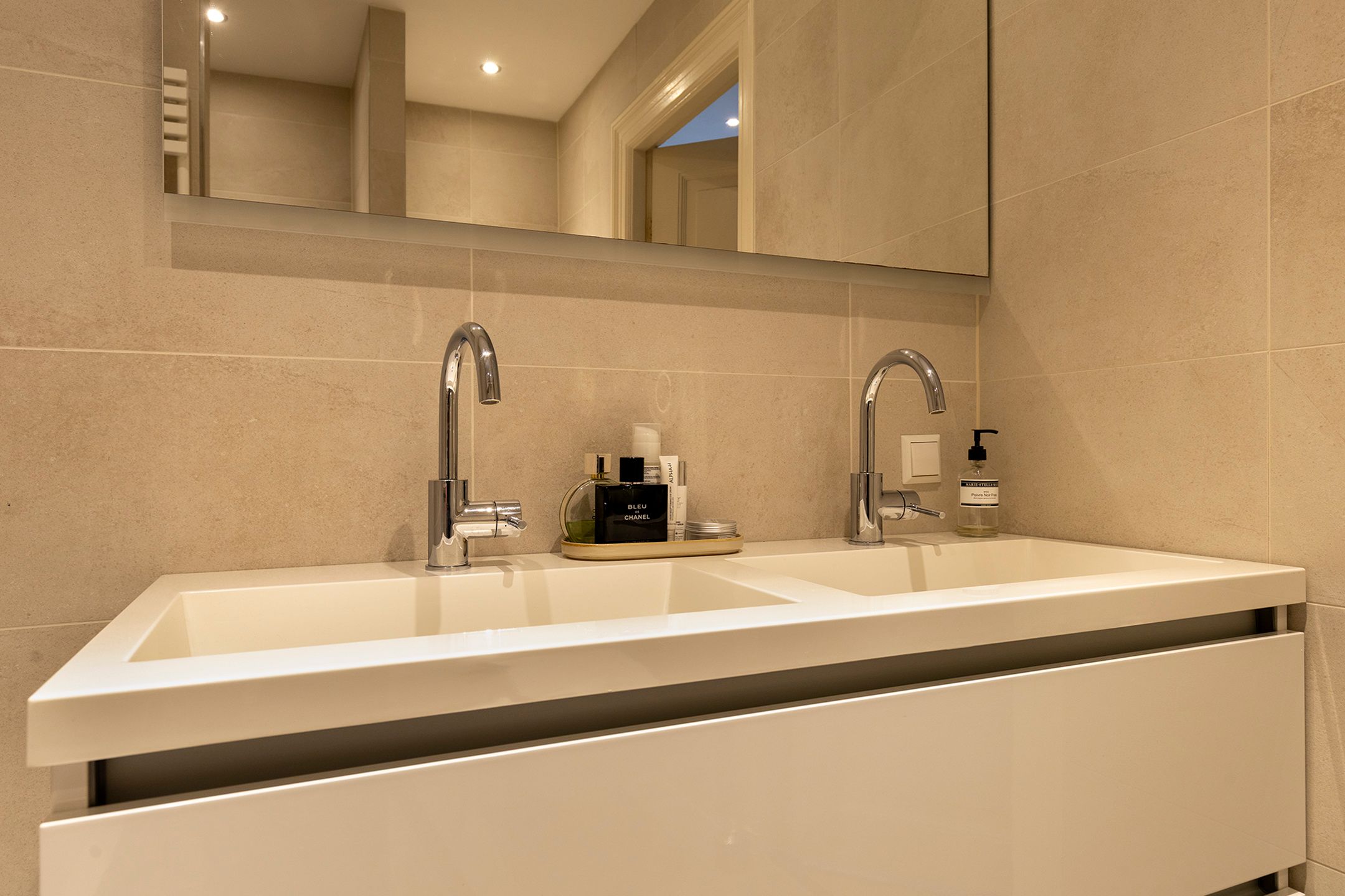 Photo 33 of Da Costakade 126-1