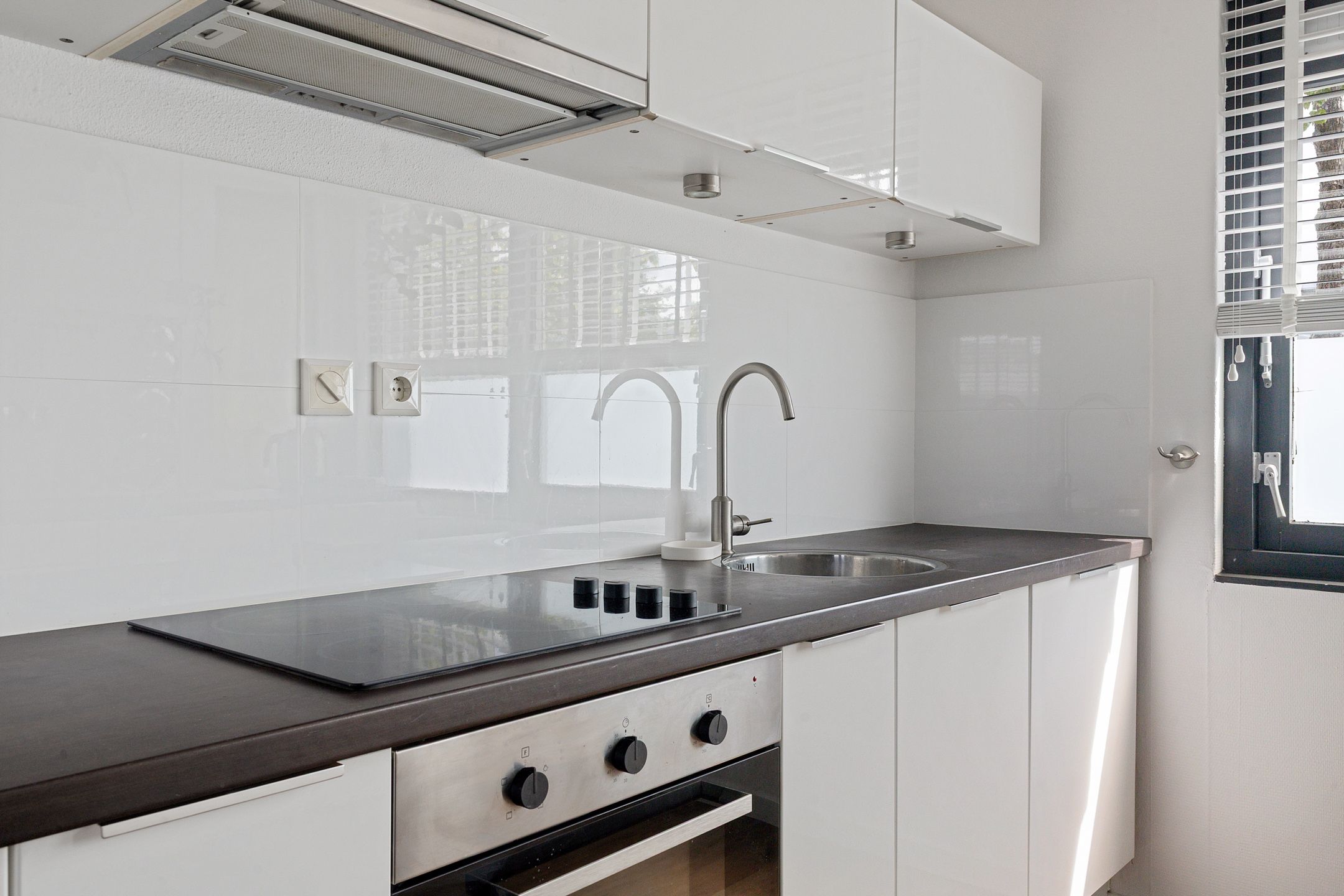 Photo 9 of Harpstraat 76