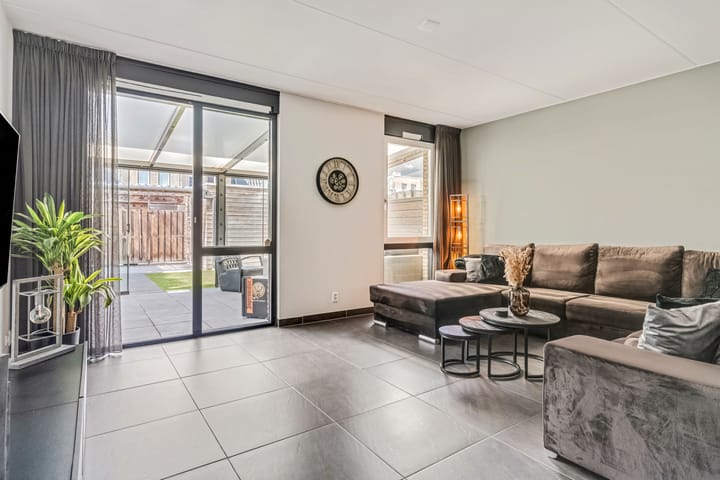 Foto 2 van Laan van Nieuw Meerten 49