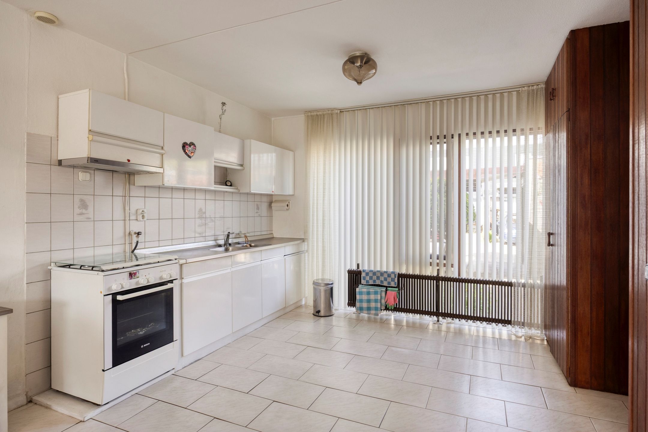 Photo 9 of Venusstraat 5