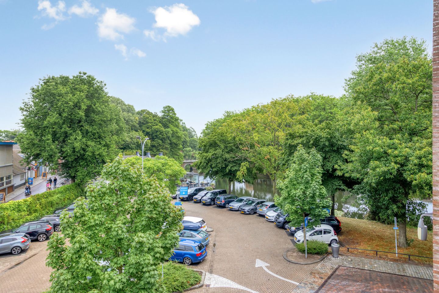 Foto 20 van Dam 1-B07