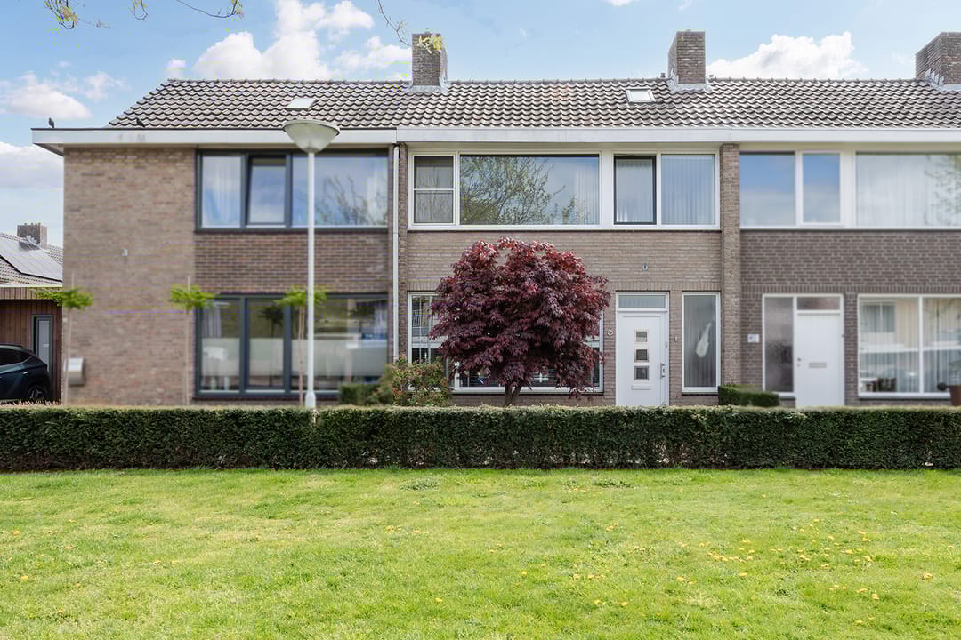 Photo 1 of Kapelaan J.A. Heerenstraat 6