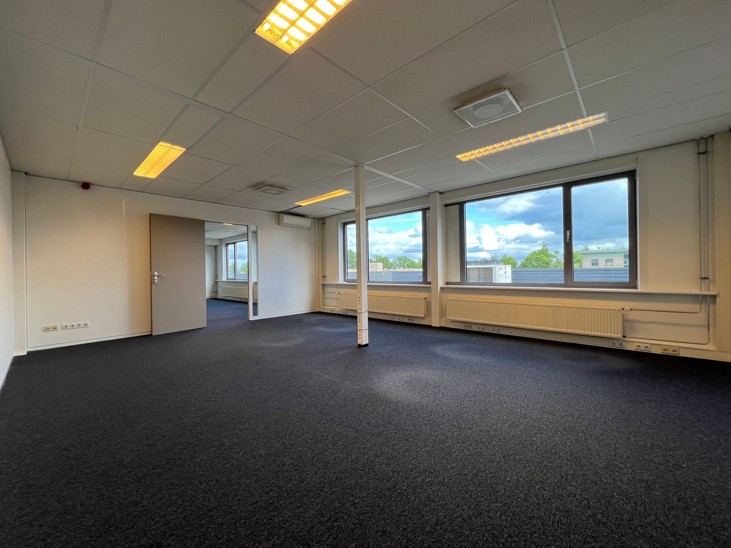 View photo 5 of Stationspark 450