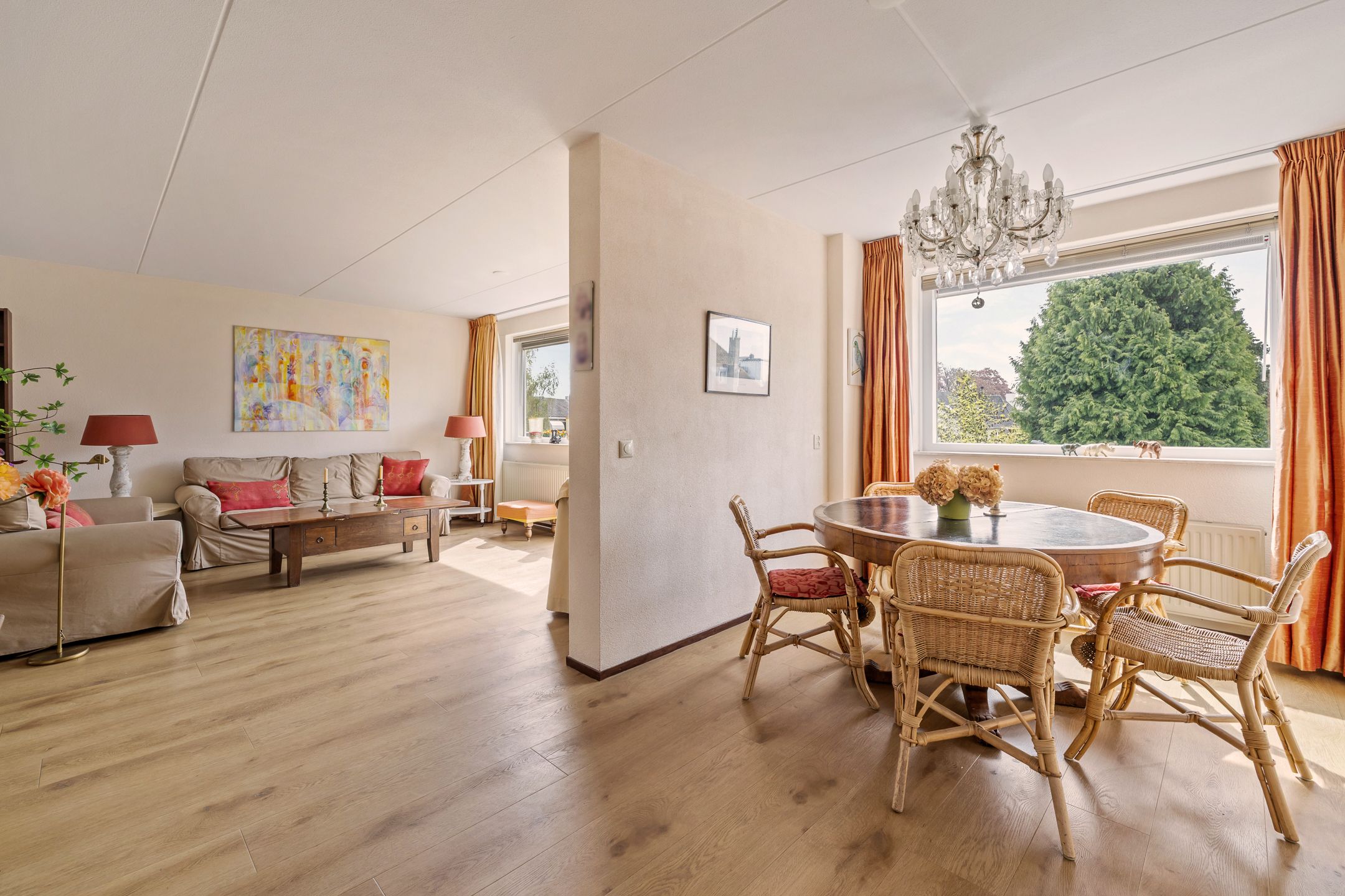 2-bedroom freehold villa in Hilversum — photo 2 of 5