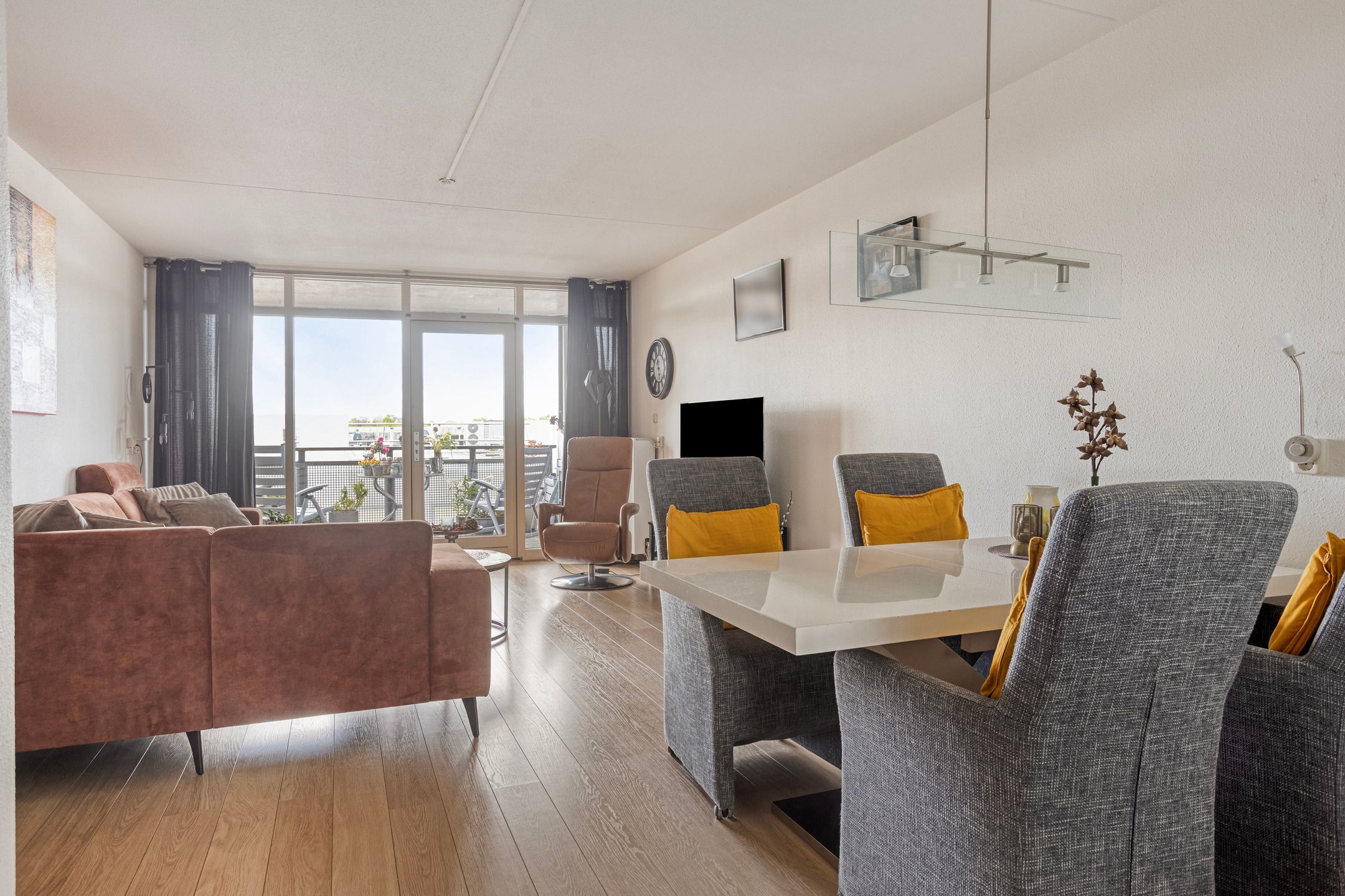 Foto 18 van Hof van den Houte 92