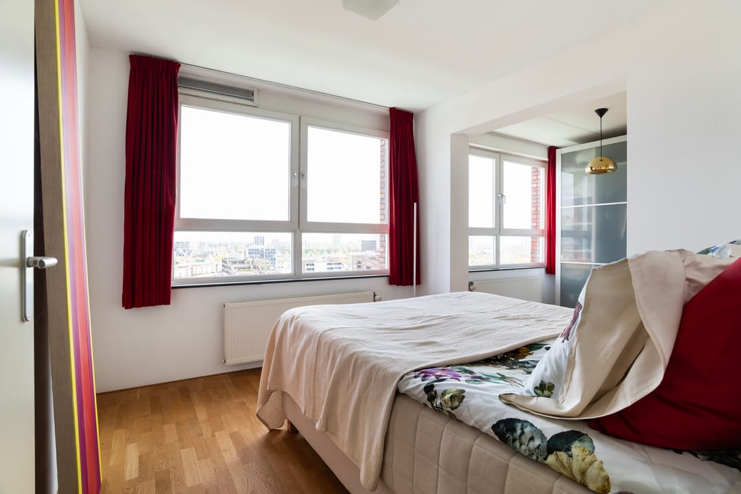 Photo 13 of Laan op Zuid 182