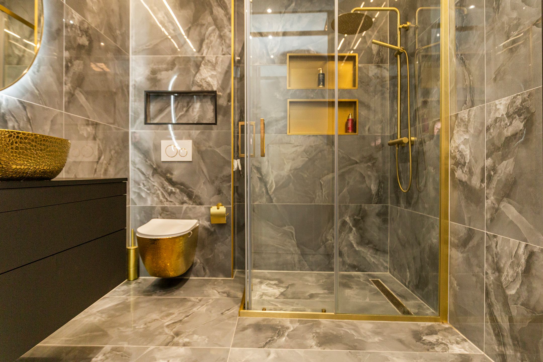 Foto 30 van Buinerveenstraat 45