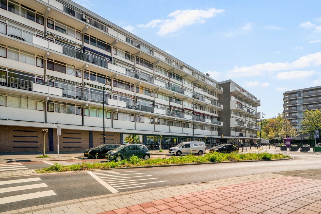 Photo 1 of Dr H.J. van Mooklaan 203