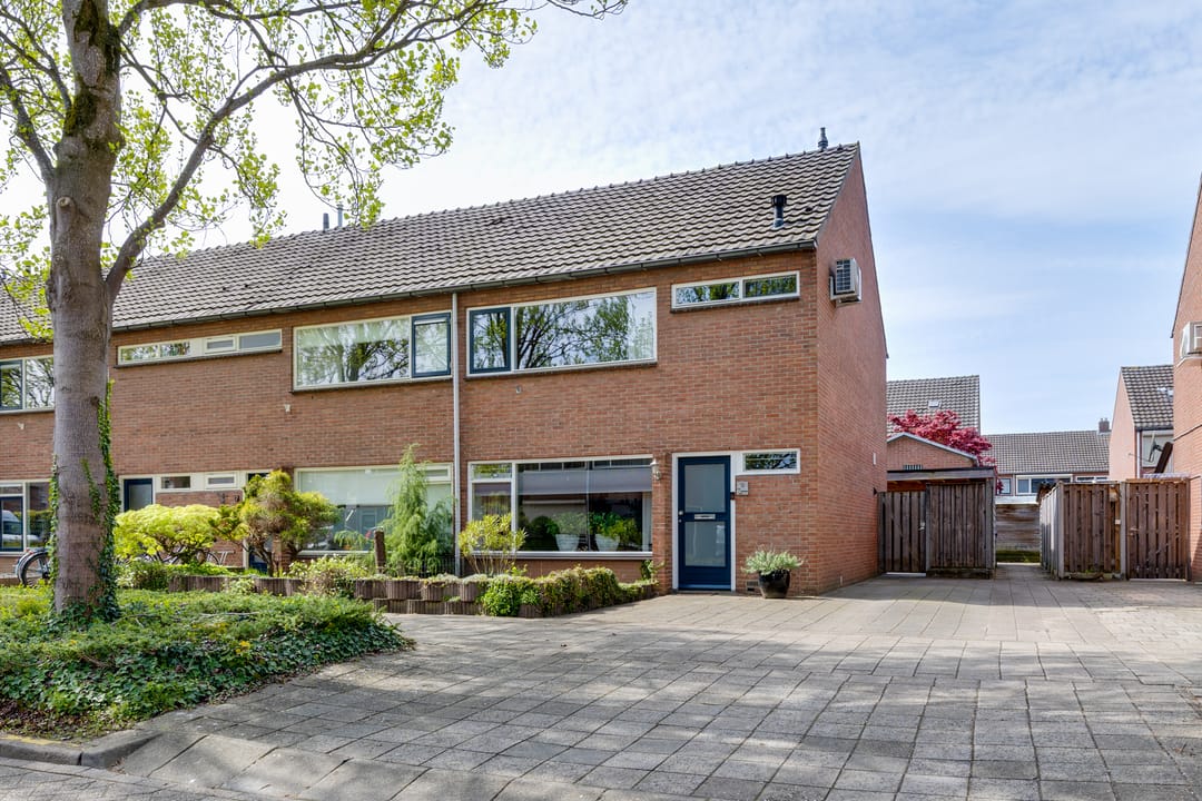 Foto 2 van Trompstraat 9