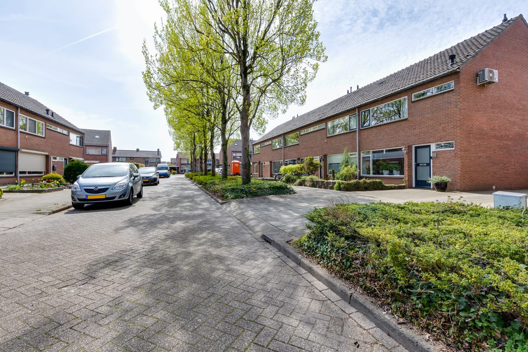 Foto 52 van Trompstraat 9