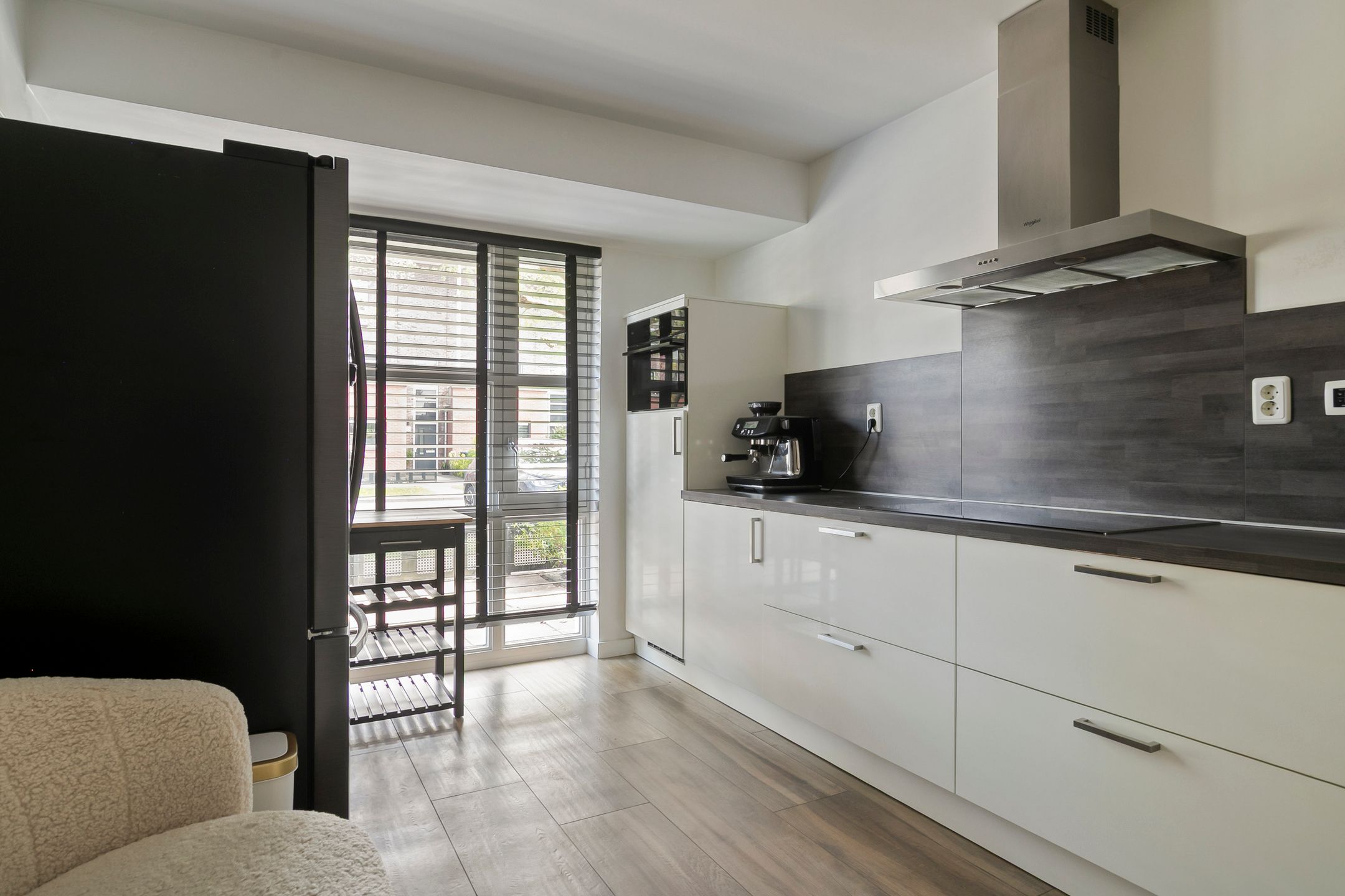 Foto 15 van A. Roland Holststraat 22