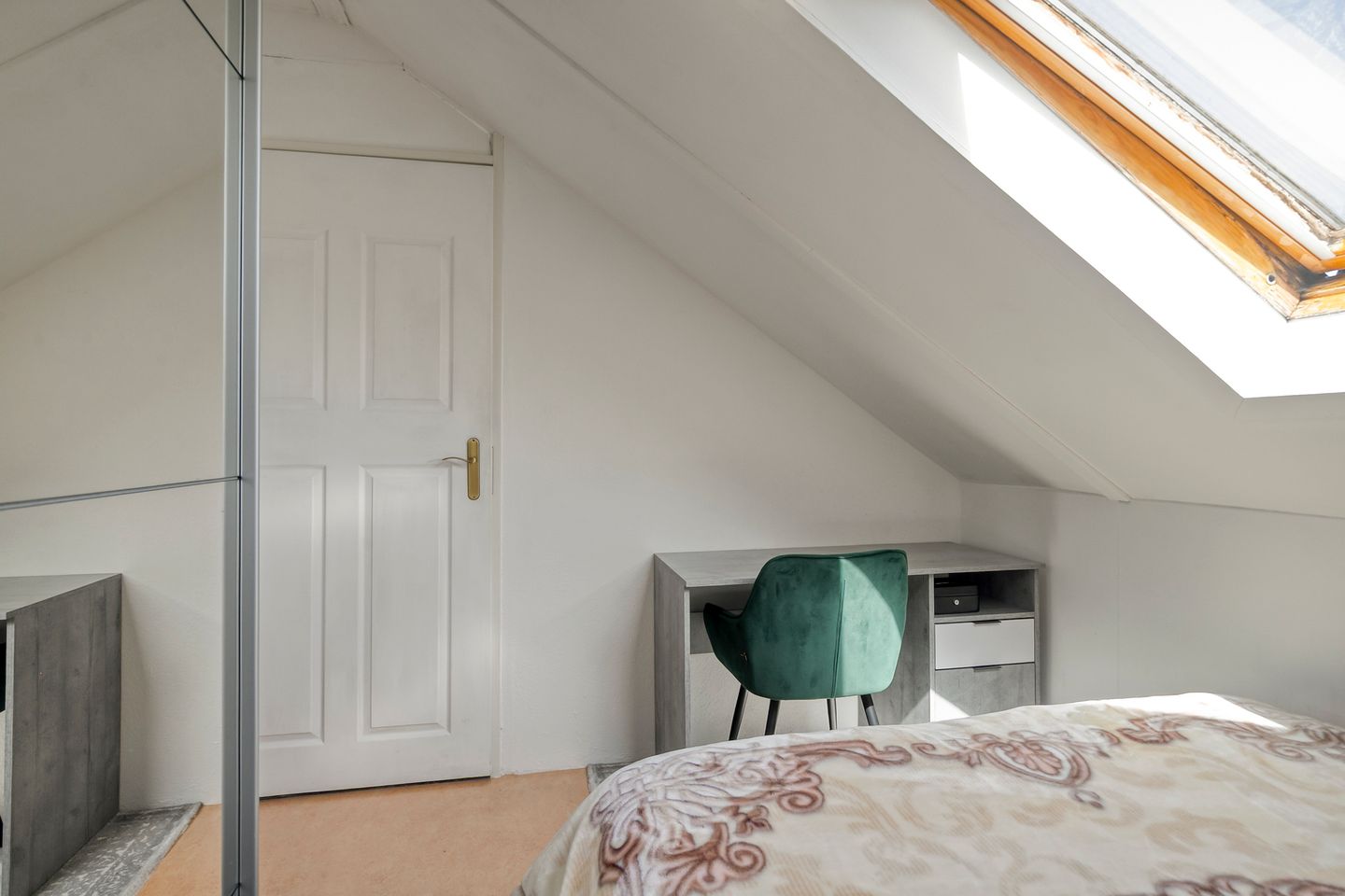 Foto 29 van A. Roland Holststraat 22