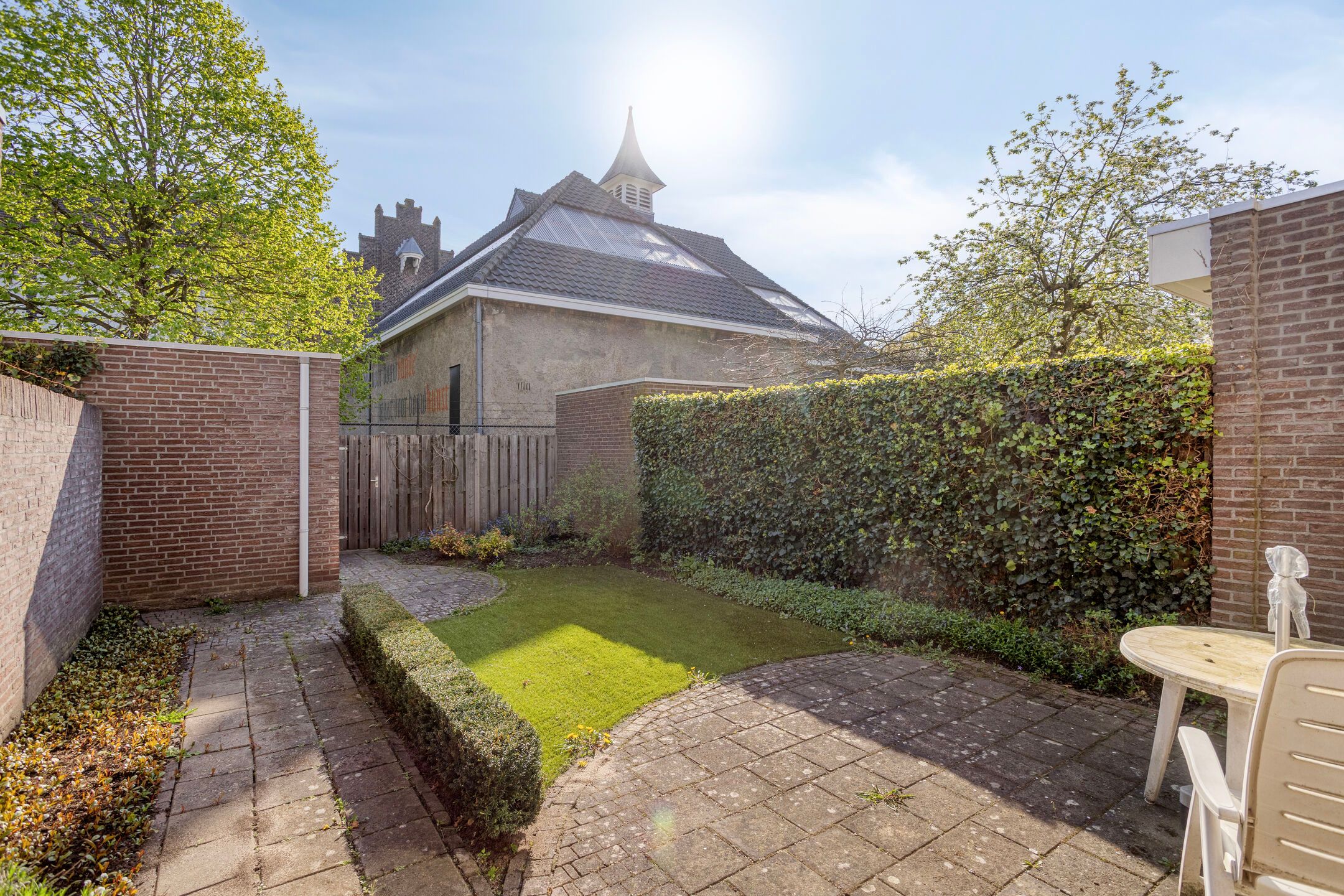 Photo 33 of Hendrik Luytenstraat 5