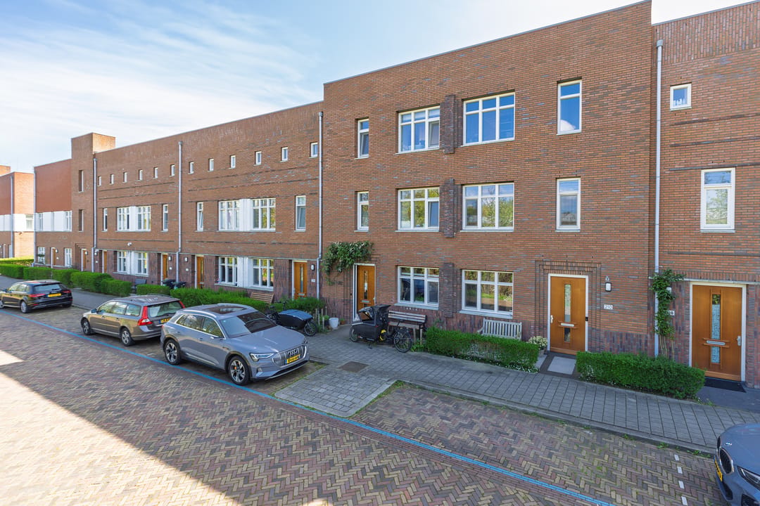 Foto 1 van Het Betonijzer 210
