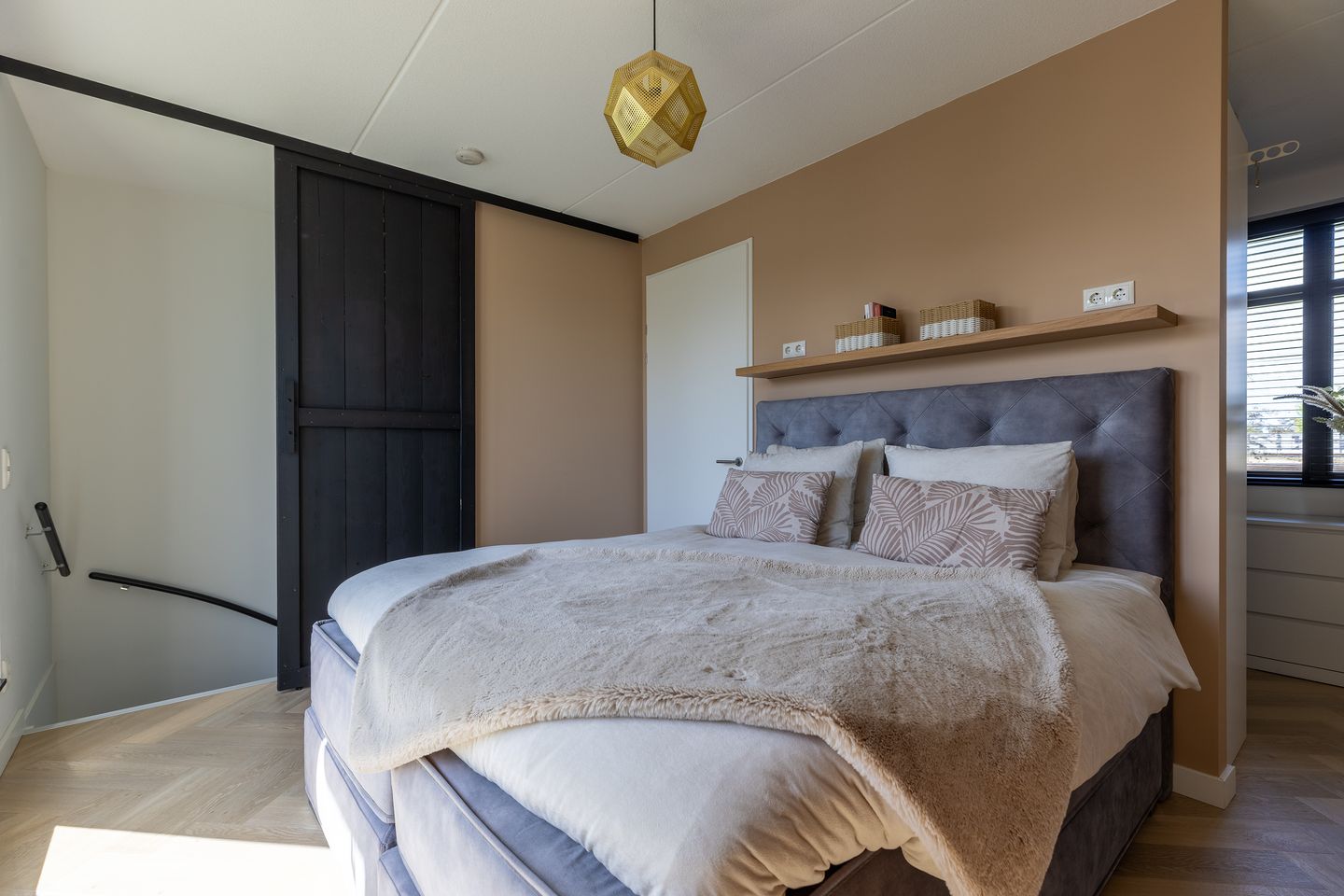 Foto 29 van Het Betonijzer 210