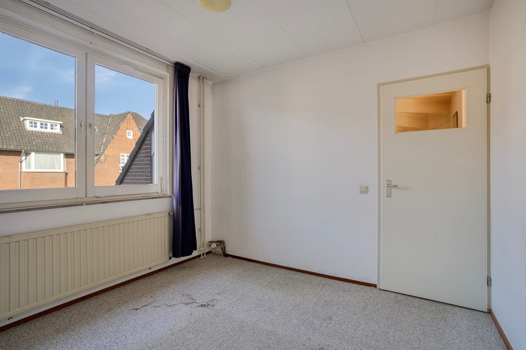 Photo 26 of Hendrik Luytenstraat 5