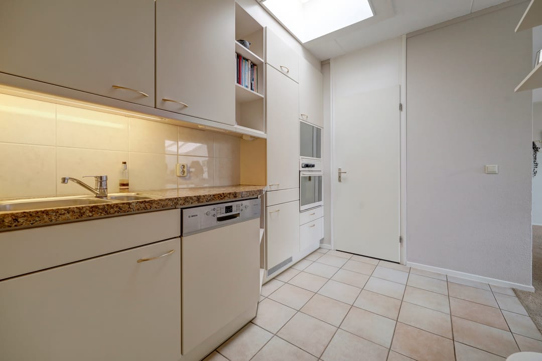 Photo 17 of Grotestraat 202-B