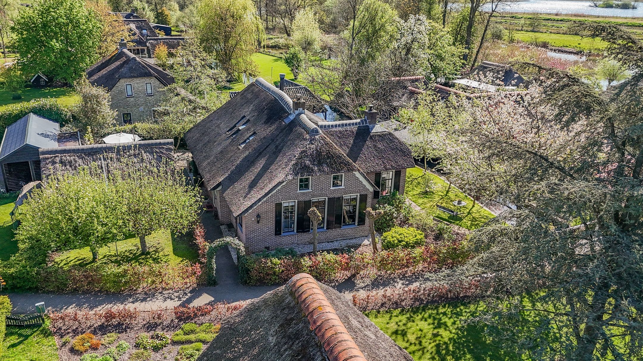 Photo 3 of Molenweg 22