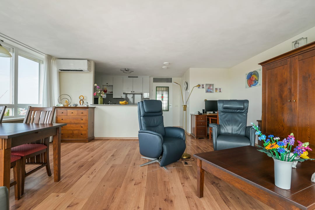 Photo 17 of Mathildastraat 7-T