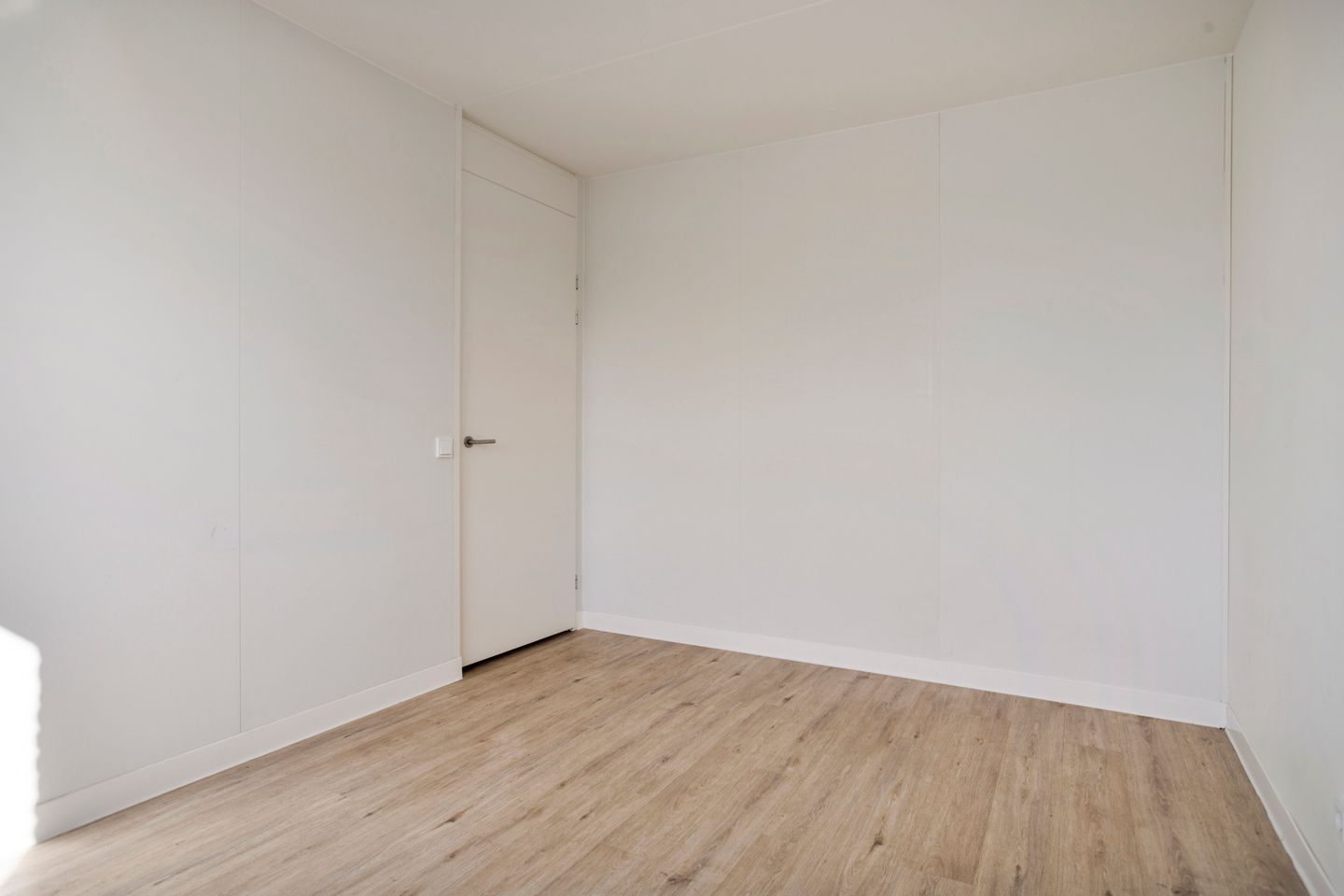 Photo 20 of Anna Blamanstraat 37