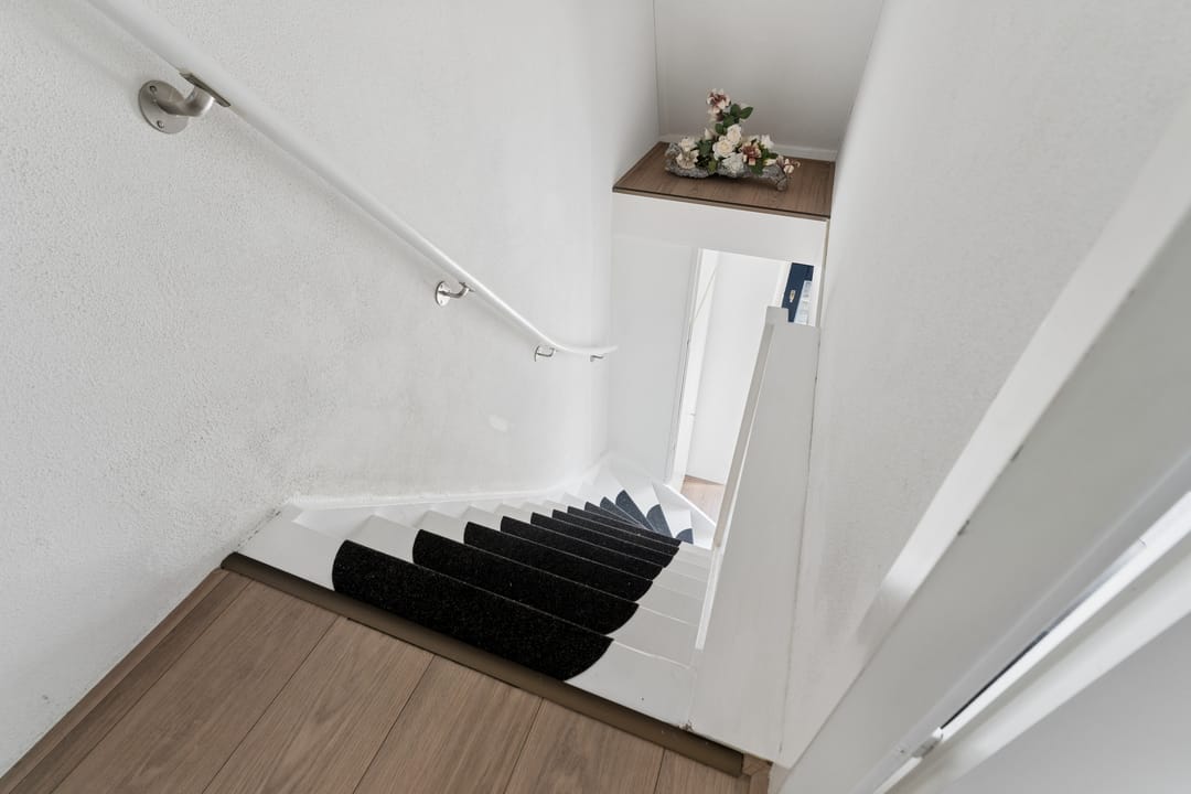 Spacious Upper Floor Apartment with Balcony in Green Residential Area of Wijchen — 22