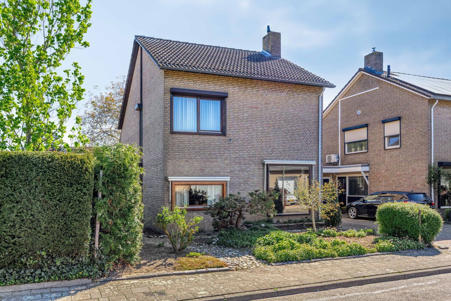 Foto 49 van Hazelaarstraat 6