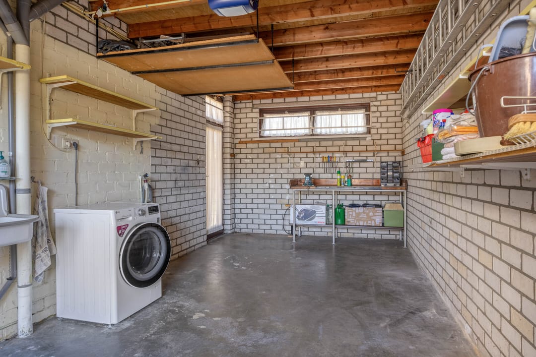 Foto 47 van Hazelaarstraat 6