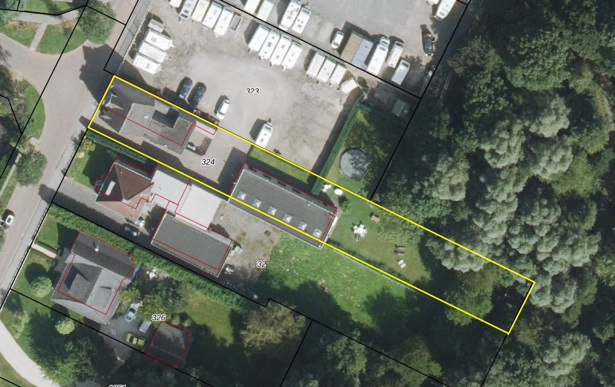 Bekijk foto 3 van Burg. Slanghenstraat 11