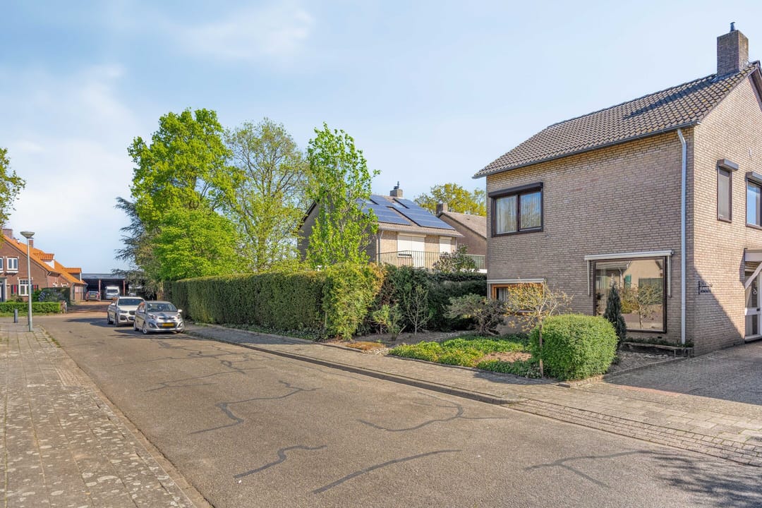 Foto 52 van Hazelaarstraat 6