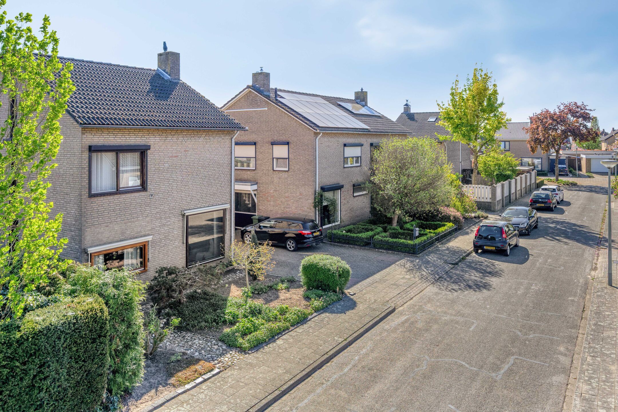 Foto 54 van Hazelaarstraat 6