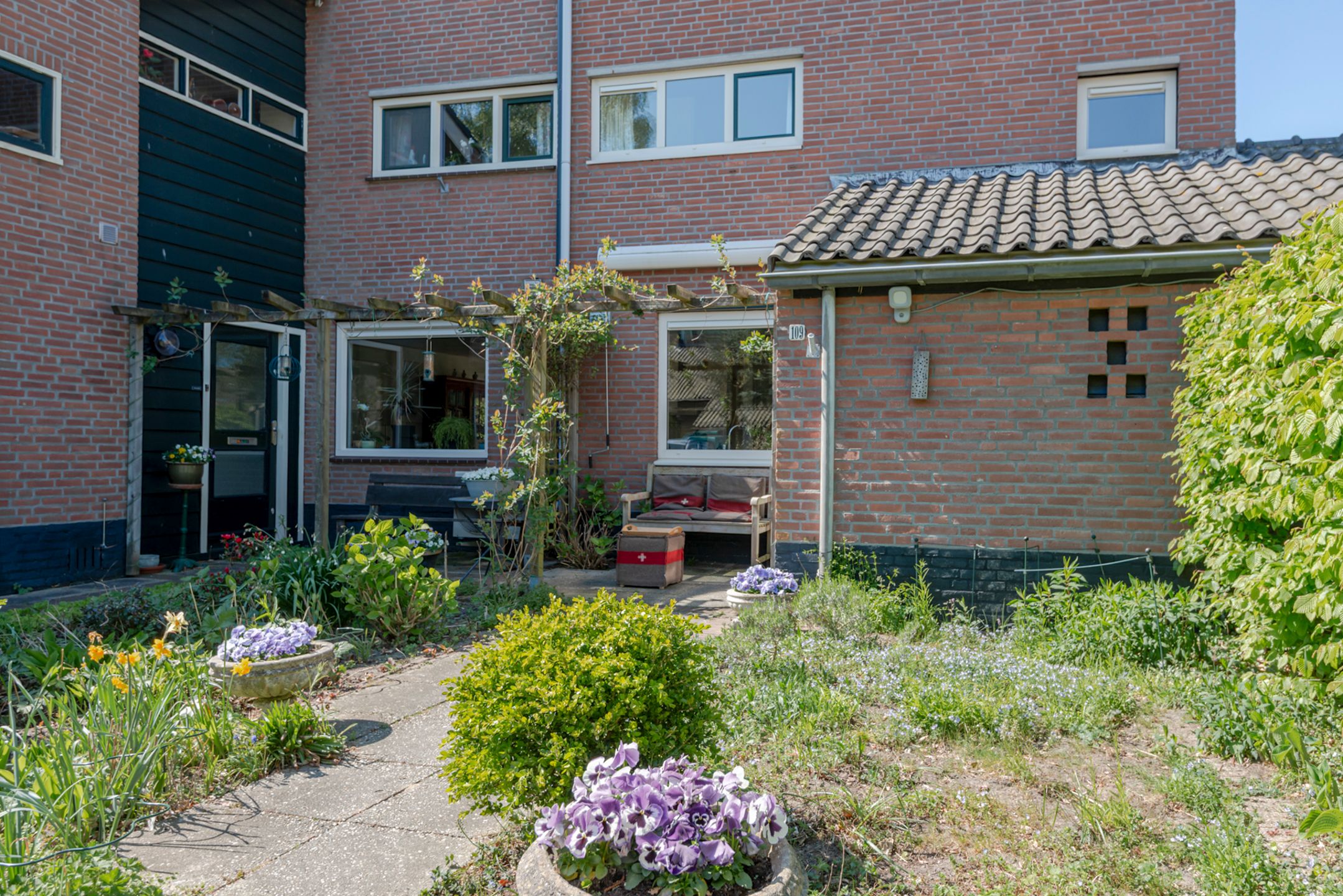 Photo 6 of Bijenmeent 109