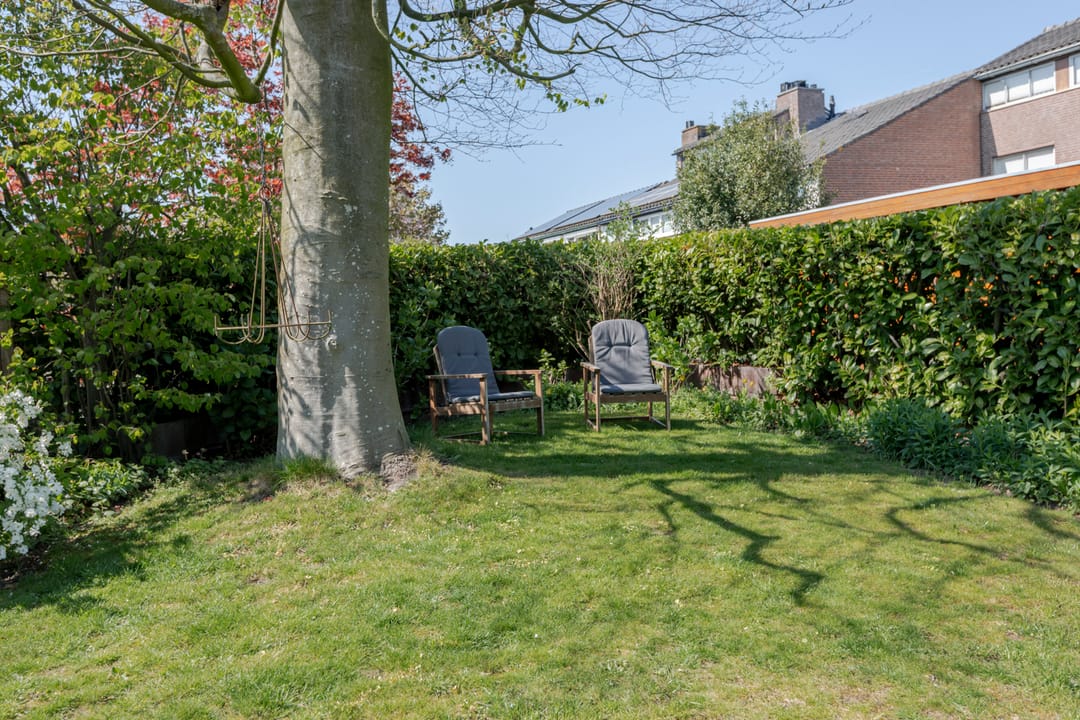 Photo 47 of Bijenmeent 109