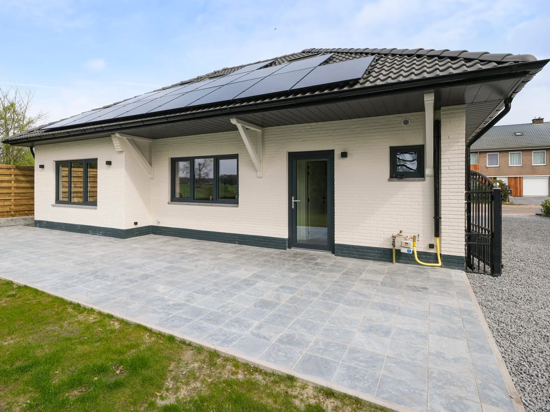 Fully renovated detached house with A energy label near Dutch border — 31
