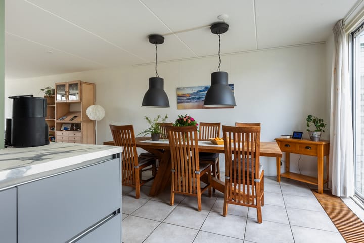 Tussenwoning te koop: Minervalaan 27, Apeldoorn