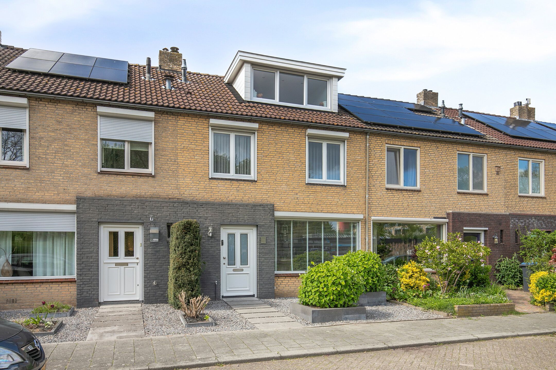 Modernized Terraced House with Garden Canopy in Den Bosch — 30
