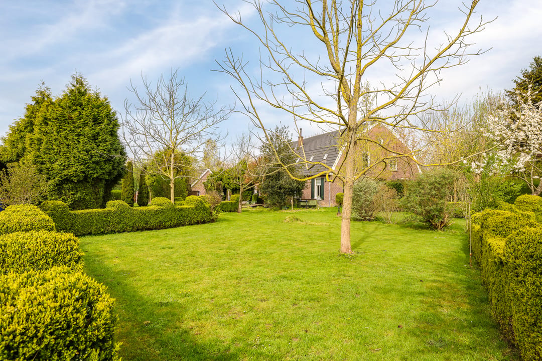 Photo 2 of Veenweg 4