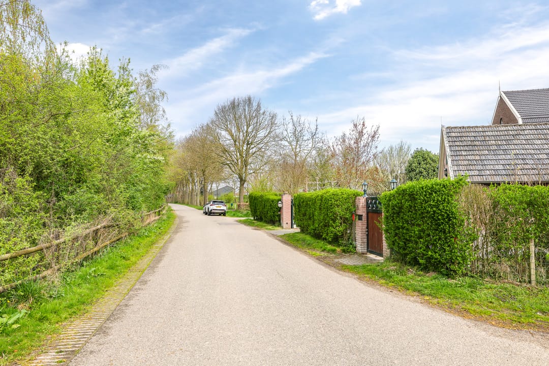 Photo 56 of Veenweg 4
