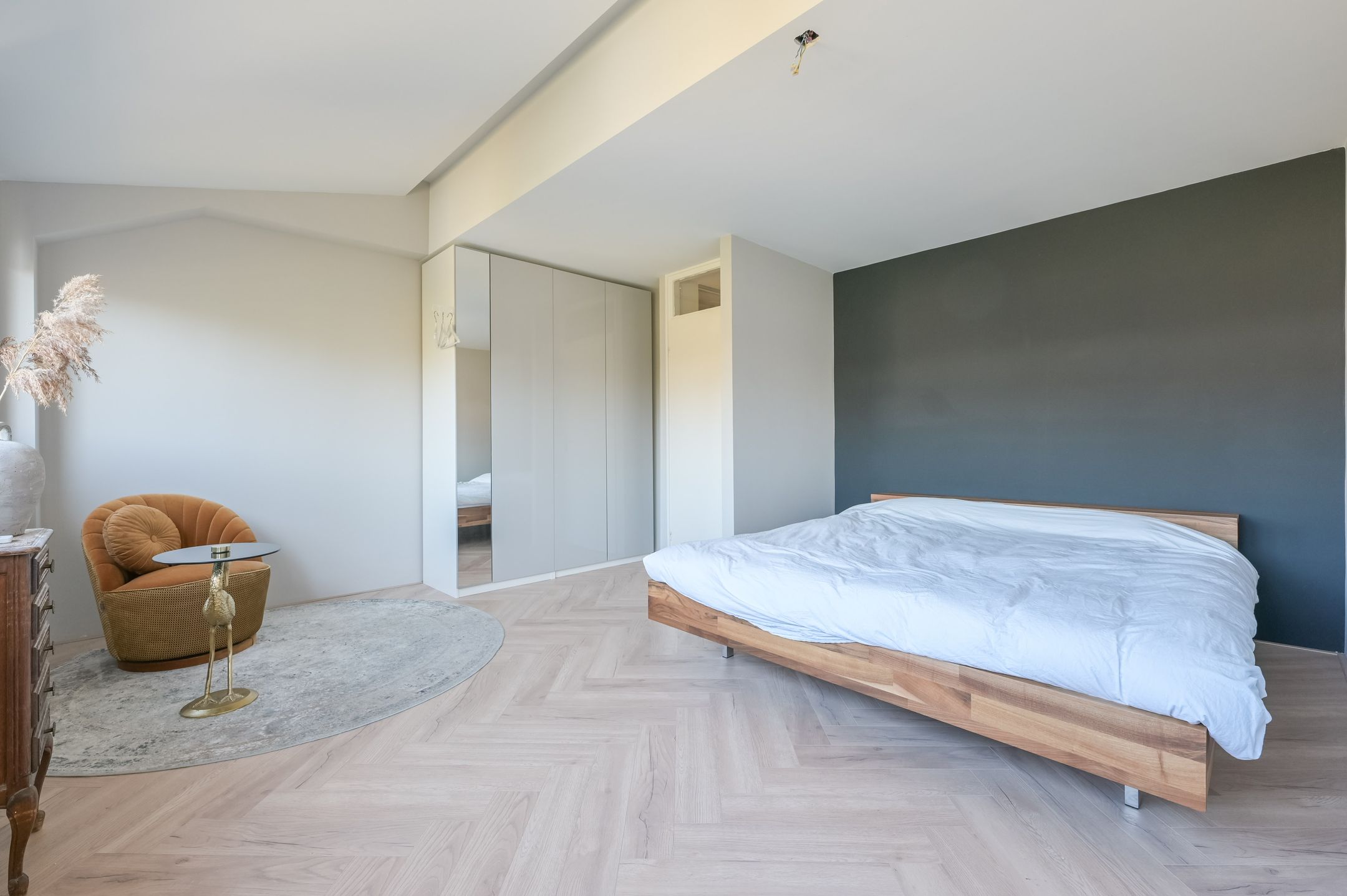 Photo 9 of Van der Weydenstraat 17