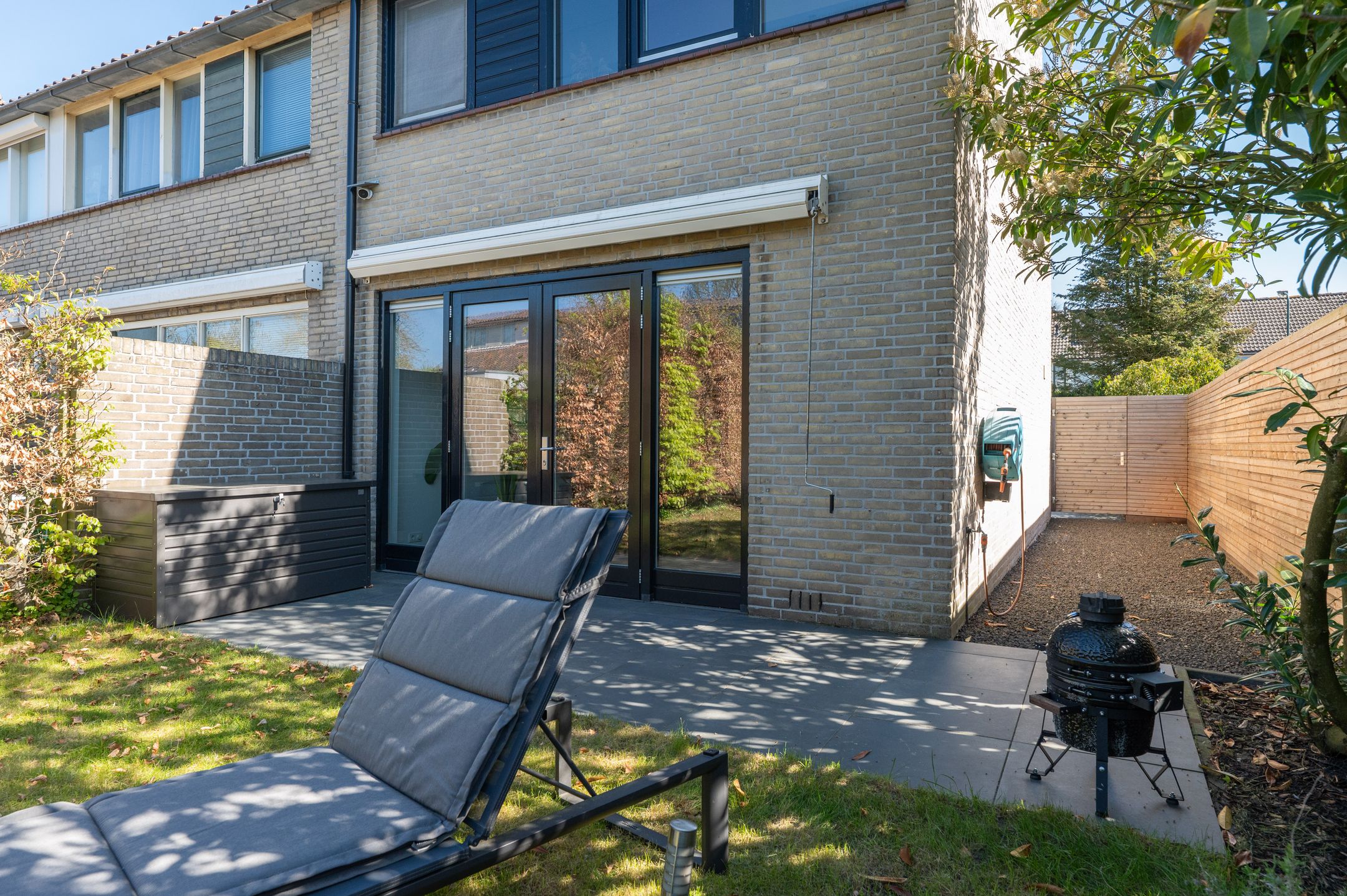 Photo 24 of Van der Weydenstraat 17