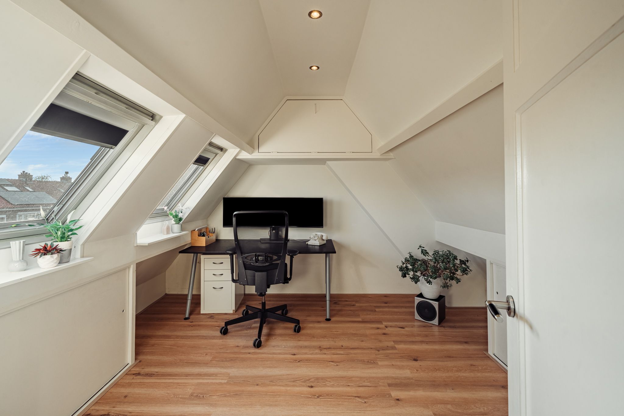 Foto 36 van Leeuwendalersstraat 23